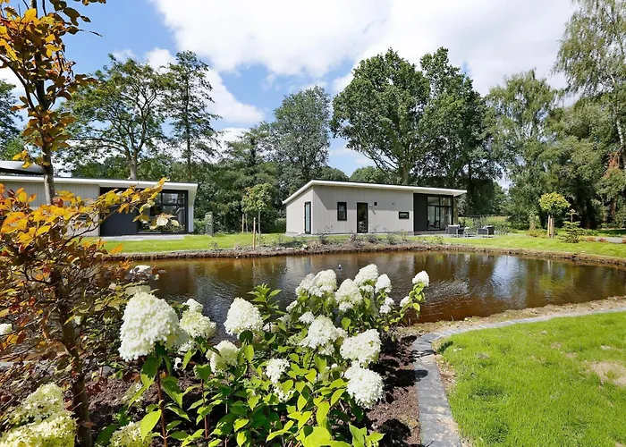 De Lochemse Berg פארק נופש לוכם