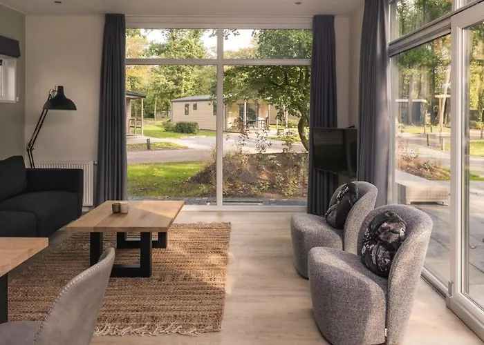 De Lochemse Berg * לוכם